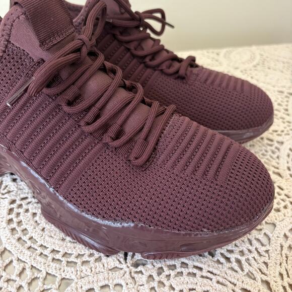 TORRID Women's 10WW Burgundy Chunky Active Sneaker Lace Up Jewels NWOT Active - Picture 7 of 13